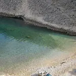 Ljubo *