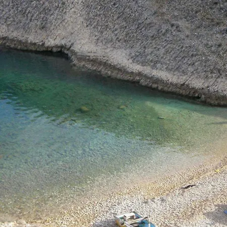 Ljubo *