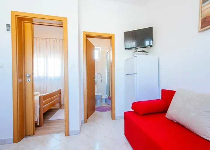 Appartement Ljubo *